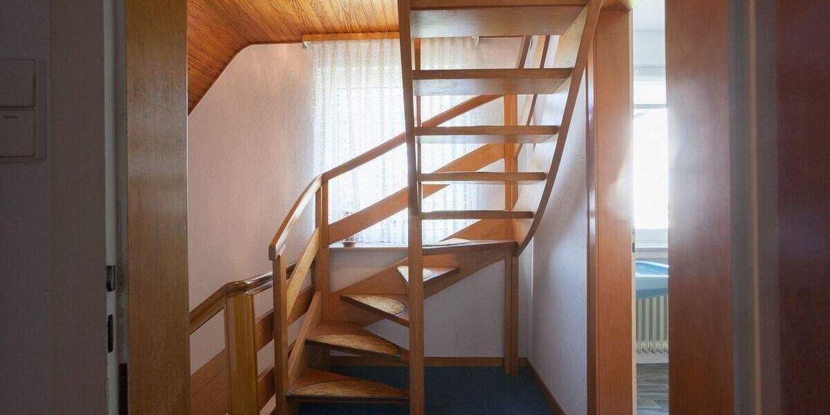 Mehrfamilienhaus, Wohnhaus Lüdenscheid Othlinghausen - 382.500&euro; | Angebot:25688970