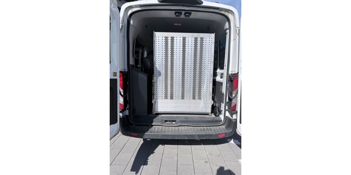 Ford Transit 195.000 km 14.999 &euro; Reichshof 51580