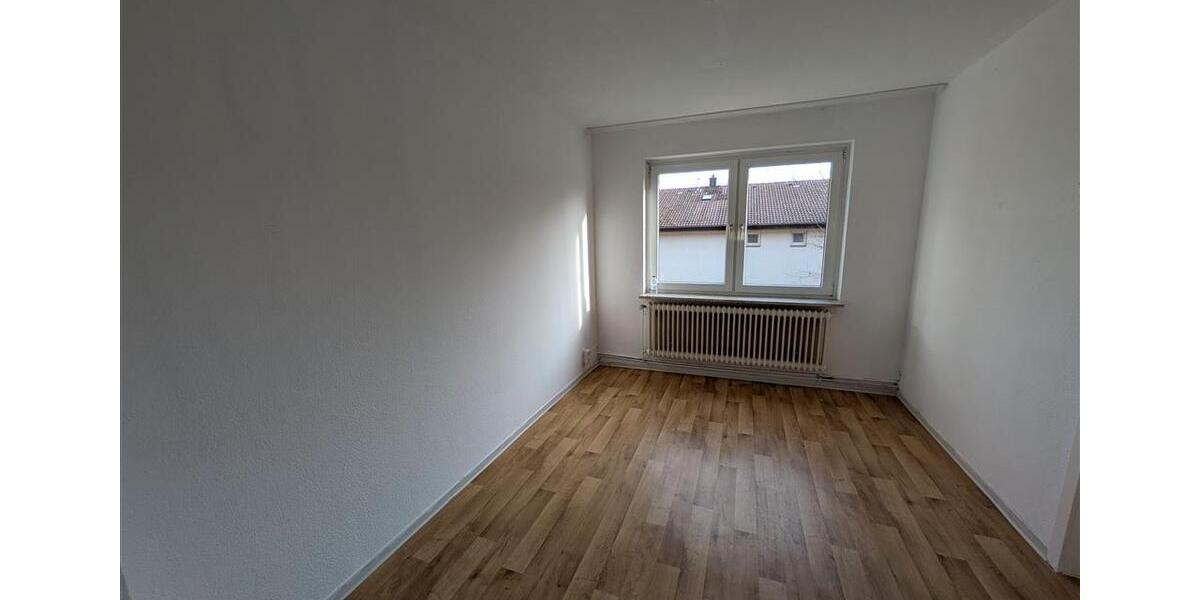 Etagenwohnung Lüdenscheid - 3 Zimmer, 74 m&sup2;, 385&euro; | Angebot:23601113