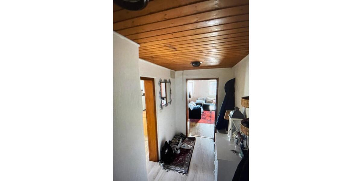 Mehrfamilienhaus, Wohnhaus Radevormwald - 6 Zimmer, 155 m&sup2;, 195.000&euro; | Angebot:26504735