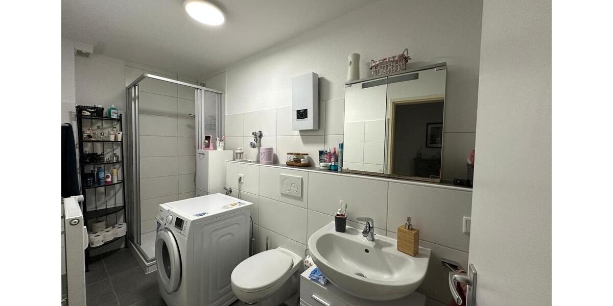 Etagenwohnung Wermelskirchen - 2 Zimmer, 69 m&sup2;, 715&euro; | Angebot:25414895