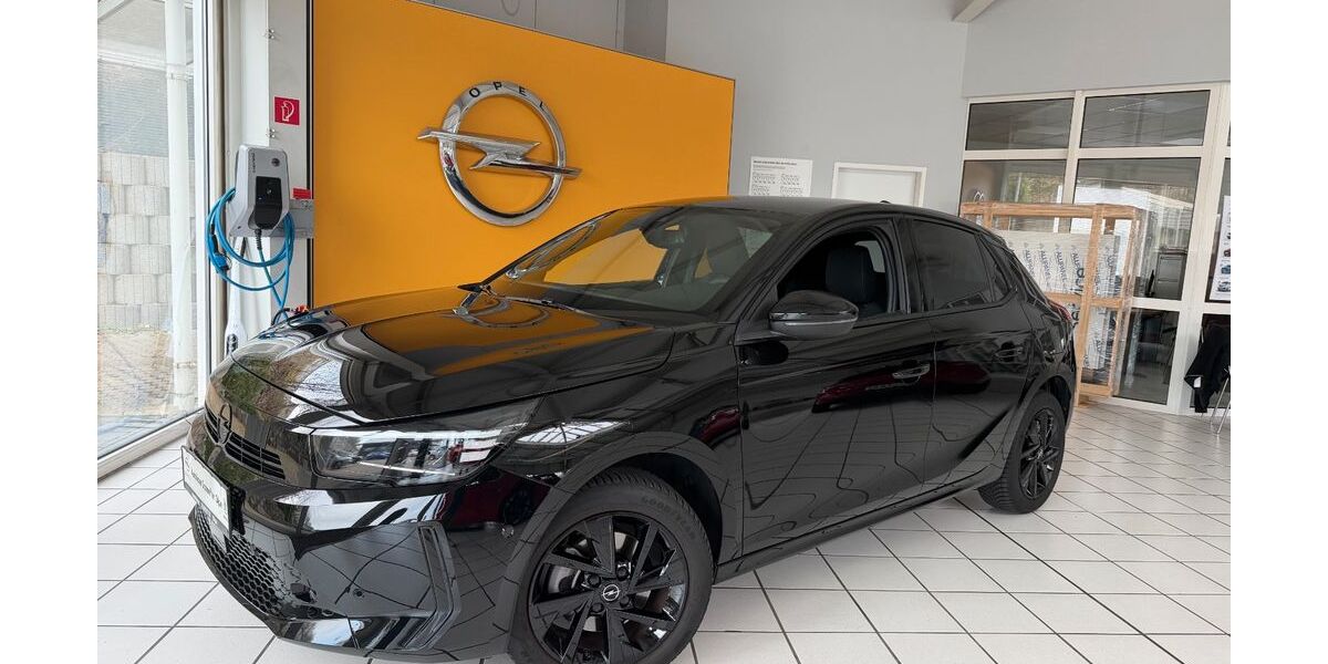 Opel Corsa 8.429 km 17.499 &euro; Olpe 57462