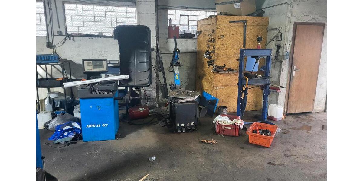 Gewerbeobjekt Bergneustadt - 1.500&euro; | Angebot:26457886