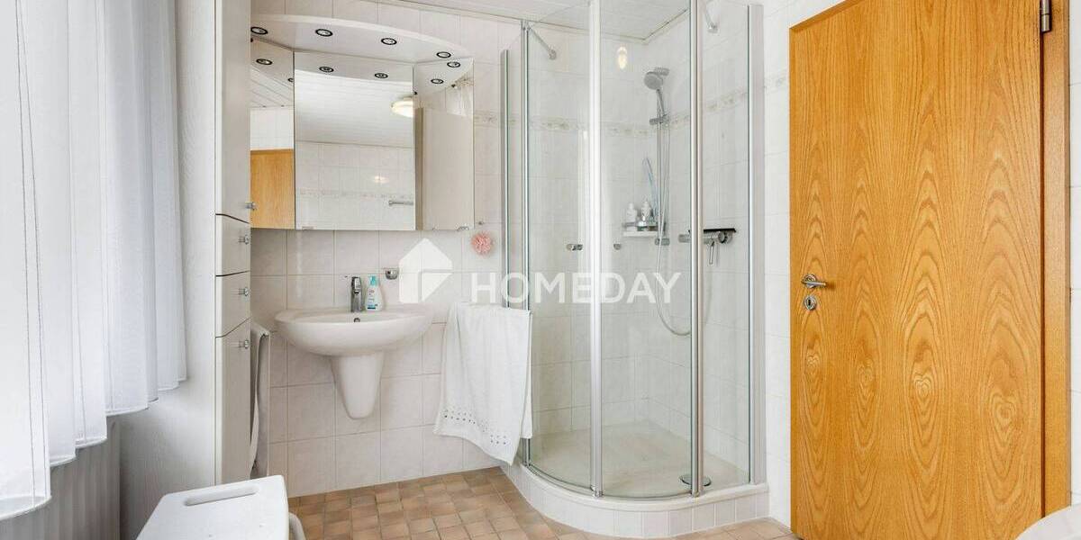 Doppelhaushälfte Wiehl Neuklef - 8 Zimmer, 231 m&sup2;, 425.000&euro; | Angebot:26569191