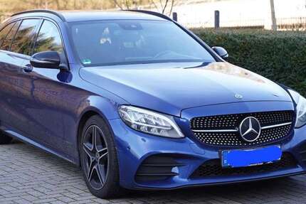 Mercedes-Benz 220 215.000 km 18.000 &euro; Gummersbach 51645