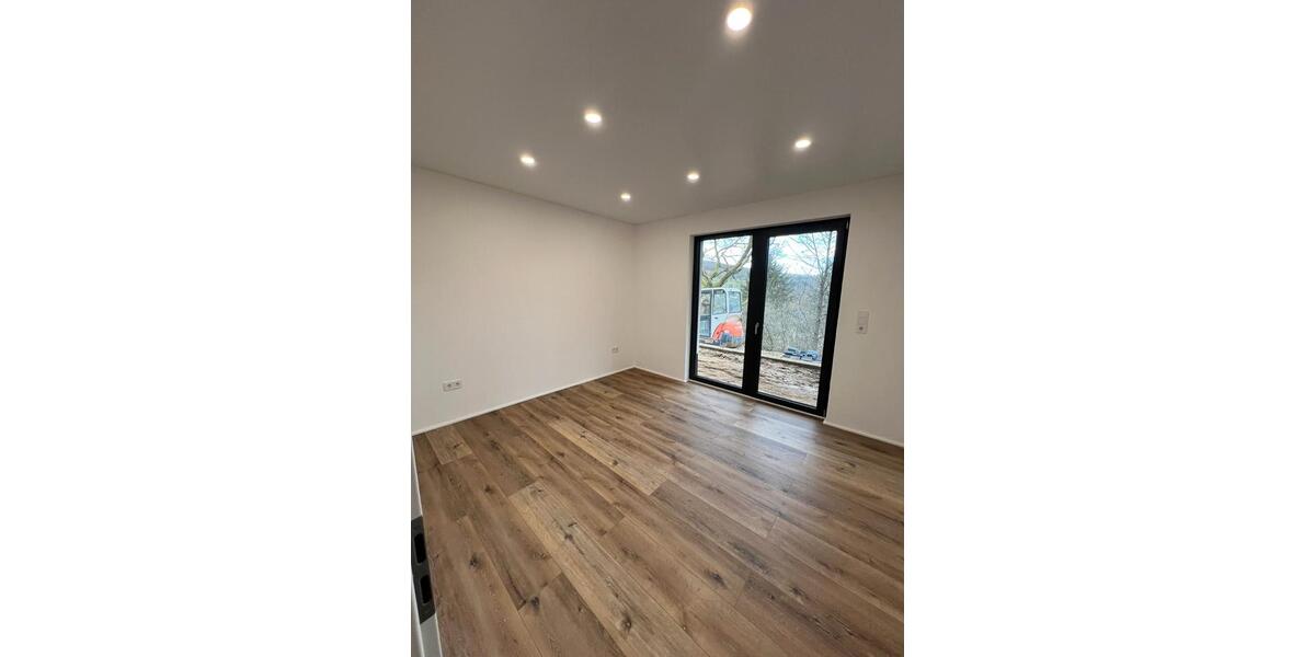 Terrassenwohnung Freudenberg - 3 Zimmer, 105 m&sup2;, 1.000&euro; | Angebot:25974971