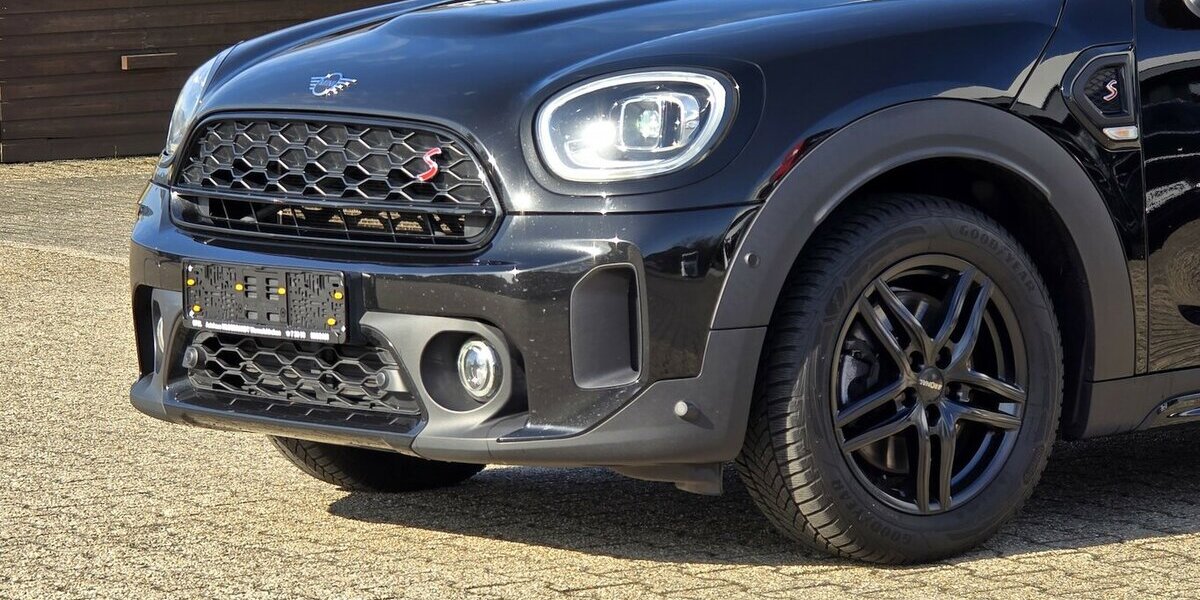 Mini Cooper S Countryman Automatik|LED|Kamera|Panorma 79.798 km 23.900 &euro; Wermelskirchen 42929