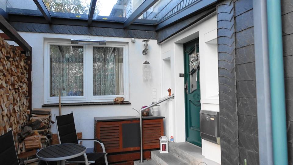 Doppelhaushälfte Nümbrecht - 7 Zimmer, 122 m&sup2;, 269.000&euro; | Angebot:23748778