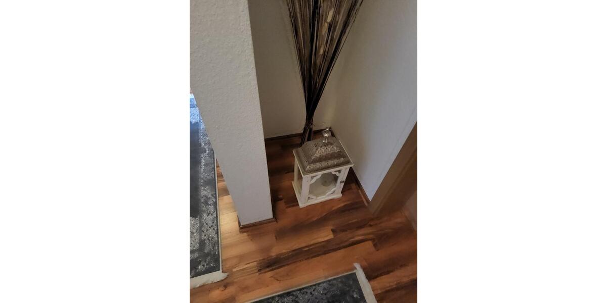 Etagenwohnung Wiehl - 4.5 Zimmer, 110 m&sup2;, 1.000&euro; | Angebot:27586591