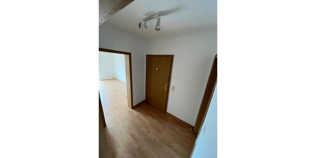 Etagenwohnung Gummersbach Berstig Süd - 1 Zimmer, 39 m&sup2;, 485&euro; | Angebot:25956659