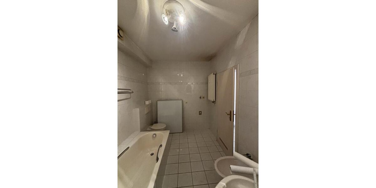 Erdgeschoßwohnung Wissen - 1 Zimmer, 97 m&sup2;, 700&euro; | Angebot:25994776