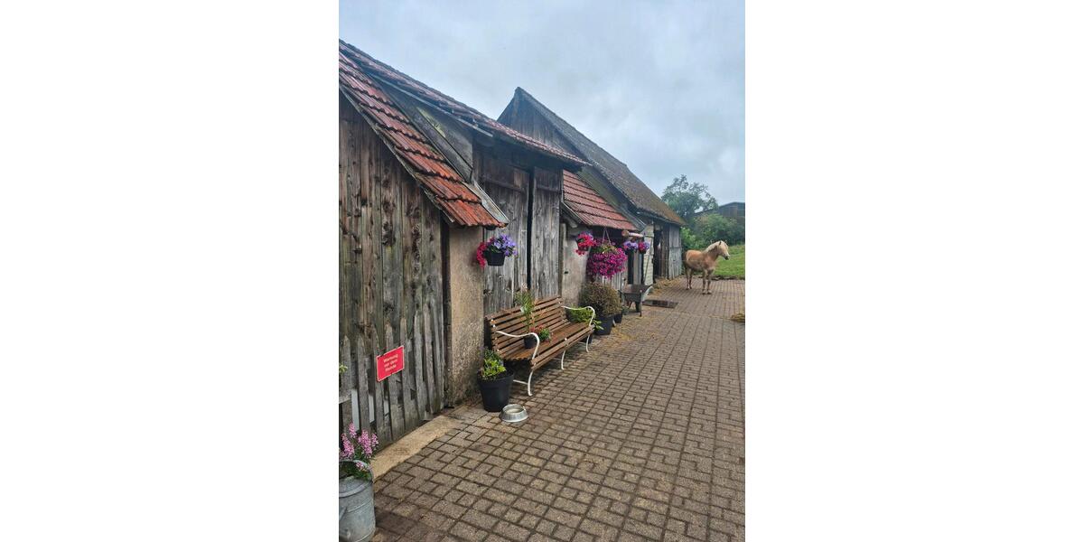 Bauernhaus, Landhaus Meinerzhagen - 4 Zimmer, 160 m&sup2;, 575.000&euro; | Angebot:27440691