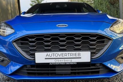 Ford Focus 66.000 km 15.990 &euro; Waldbröl 51545