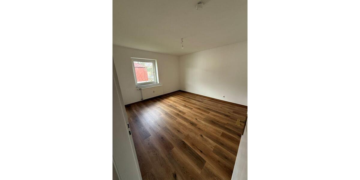 Etagenwohnung Lüdenscheid Staberg - 3 Zimmer, 78 m&sup2;, 408&euro; | Angebot:24697477
