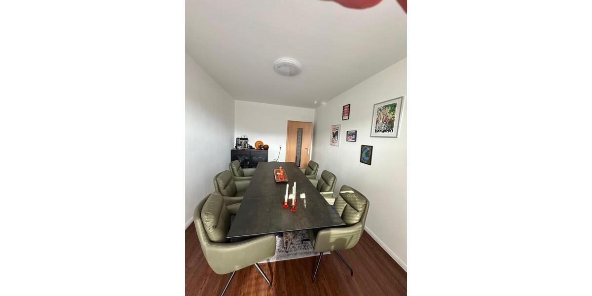 Etagenwohnung Plettenberg - 4 Zimmer, 107 m&sup2;, 850&euro; | Angebot:25931870