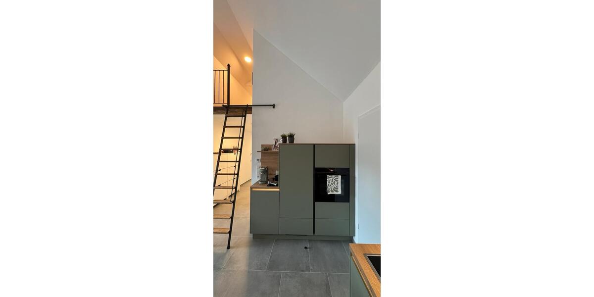 Dachgeschoßwohnung Gummersbach Berstig Süd - 3 Zimmer, 80 m&sup2;, 1.385&euro; | Angebot:27542049