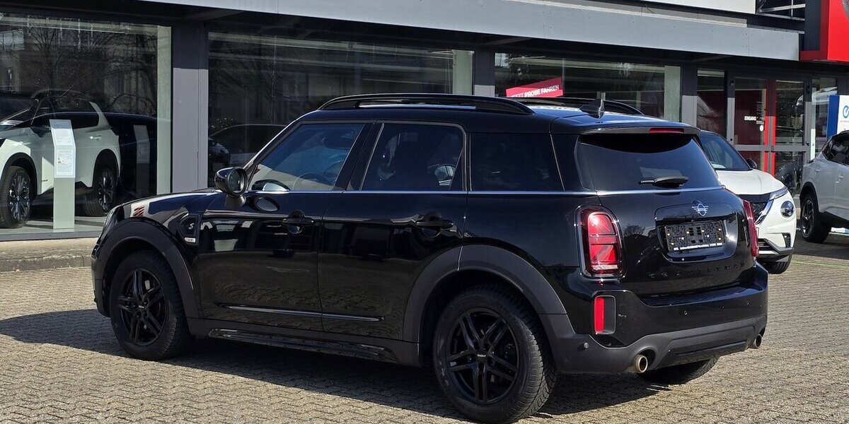 Mini Cooper S Countryman Automatik|LED|Kamera|Panorma 79.798 km 23.900 &euro; Wermelskirchen 42929