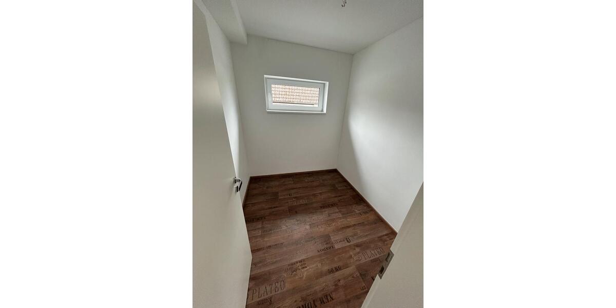 Erdgeschoßwohnung Olpe - 5 Zimmer, 100 m&sup2;, 1.350&euro; | Angebot:25987345