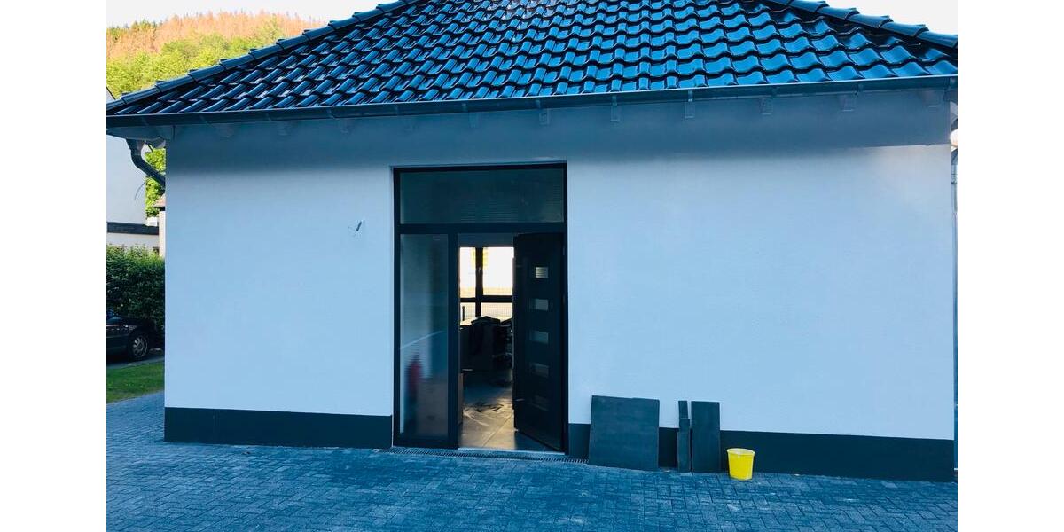 Gewerbeobjekt Gummersbach Berstig Süd - 2.200&euro; | Angebot:24695816