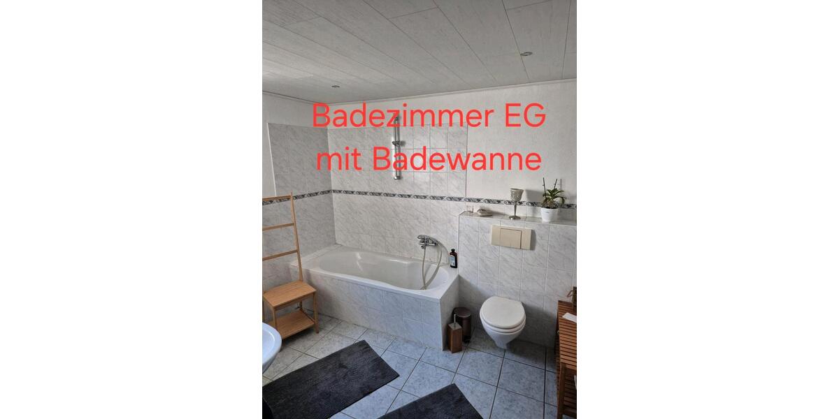 Bauernhaus, Landhaus Meinerzhagen - 4 Zimmer, 180 m&sup2;, 599.000&euro; | Angebot:25973710