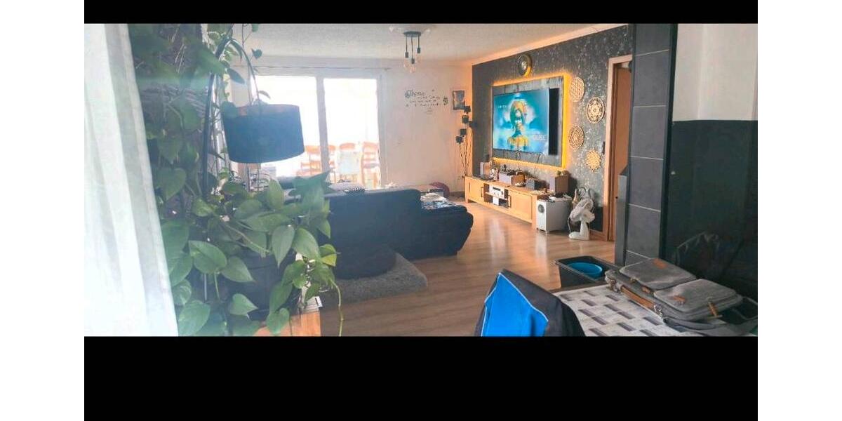 Einfamilienhaus Waldbröl - 5 Zimmer, 150 m&sup2;, 1.650&euro; | Angebot:26015573