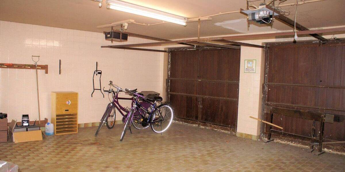 Mehrfamilienhaus, Wohnhaus Ruppichteroth - 9 Zimmer, 279 m&sup2;, 333.000&euro; | Angebot:25742820