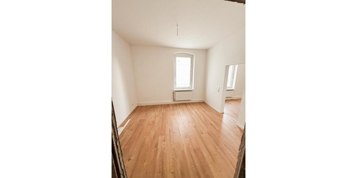 Etagenwohnung Olpe - 5 Zimmer, 130 m&sup2;, 1.400&euro; | Angebot:25852218