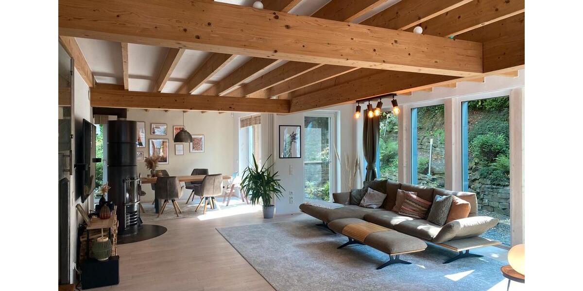 Einfamilienhaus Marienheide - 8 Zimmer, 206 m&sup2;, 590.000&euro; | Angebot:25841984