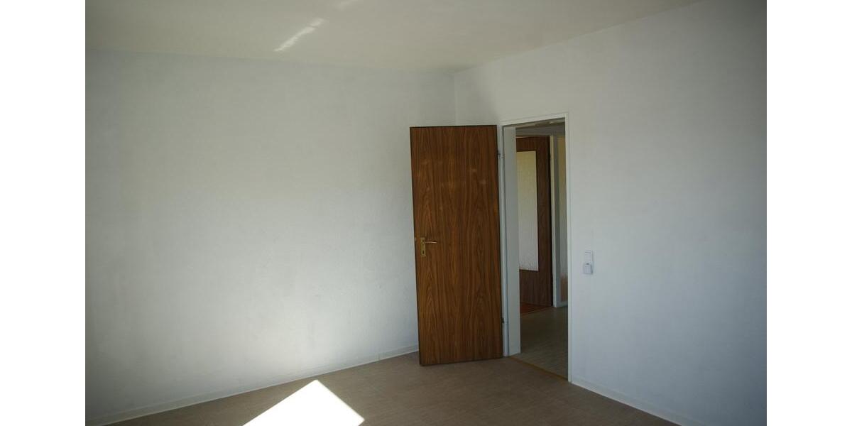 Etagenwohnung Plettenberg - 3 Zimmer, 73 m&sup2;, 520&euro; | Angebot:27586715