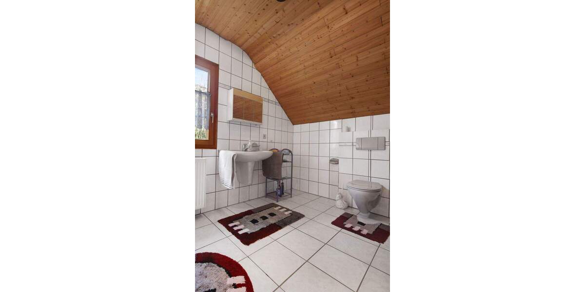 Einfamilienhaus Gummersbach Bredenbruch - 4 Zimmer, 150 m&sup2;, 419.000&euro; | Angebot:25694656