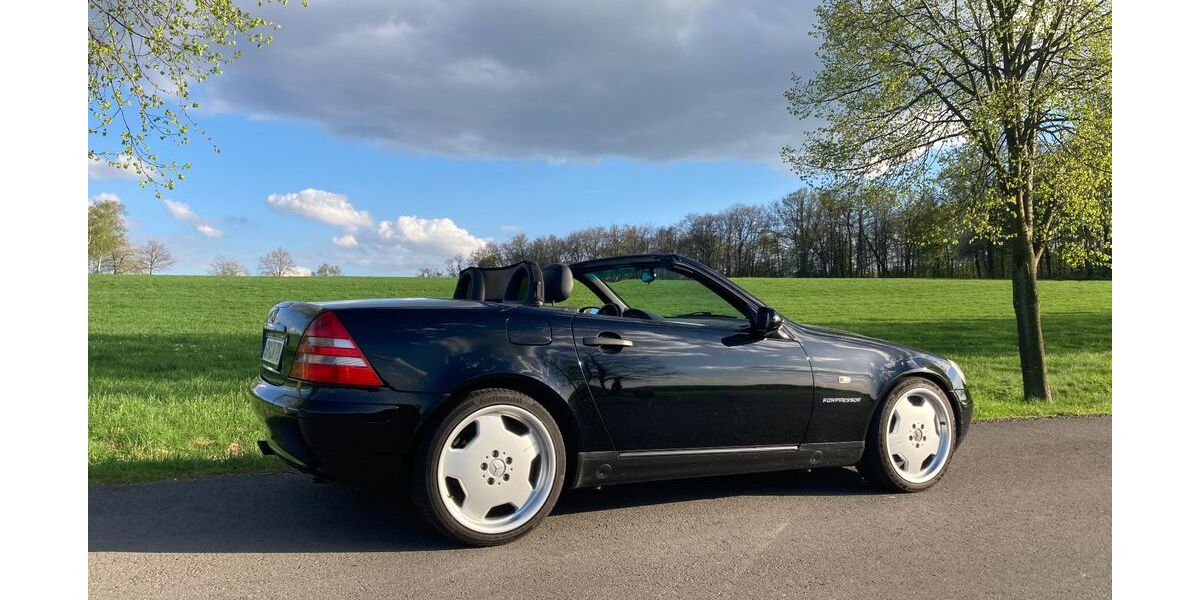 Mercedes-Benz SLK 230 112.000 km 11.490 &euro; Wiehl 51674