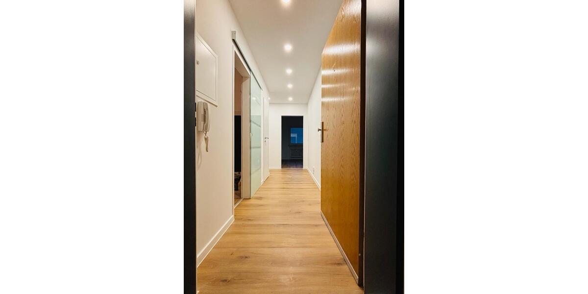 Dachgeschoßwohnung Plettenberg - 2 Zimmer, 67 m&sup2;, 650&euro; | Angebot:25895253