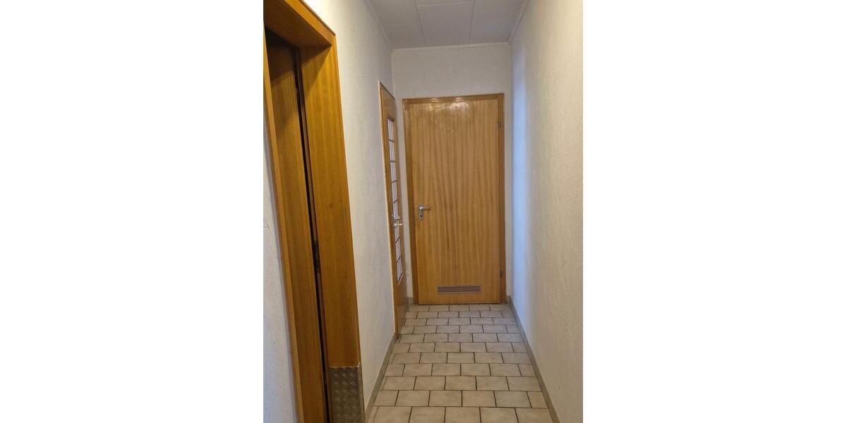 Erdgeschoßwohnung Wiehl - 3 Zimmer, 90 m&sup2;, 640&euro; | Angebot:27583748