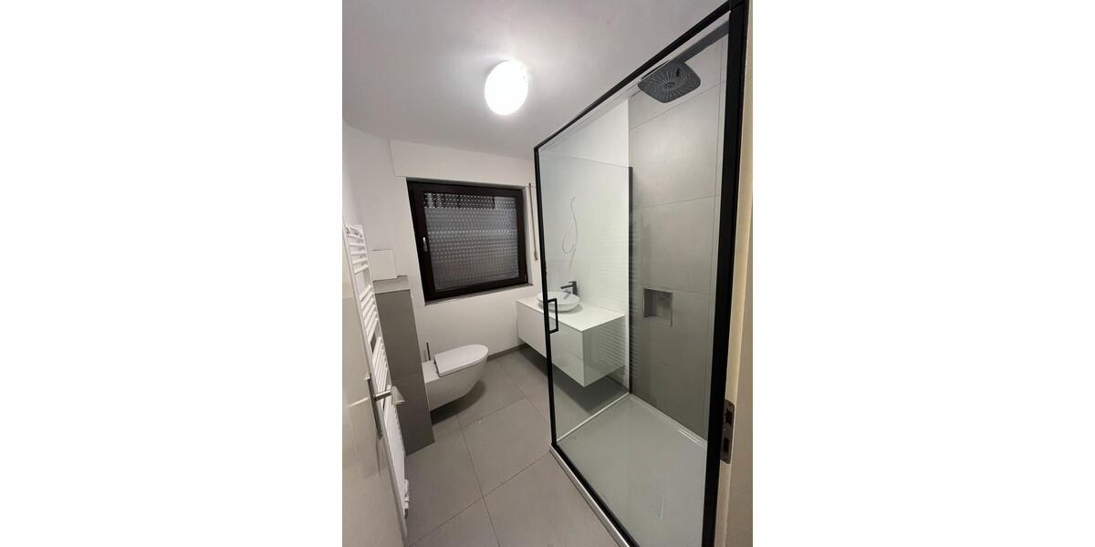Erdgeschoßwohnung Attendorn - 3 Zimmer, 90 m&sup2;, 1.250&euro; | Angebot:27567727