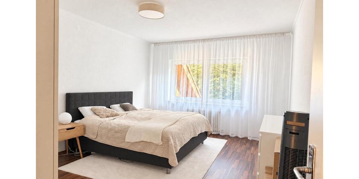 Etagenwohnung Overath - 4.5 Zimmer, 144 m&sup2;, 1.300&euro; | Angebot:27578063