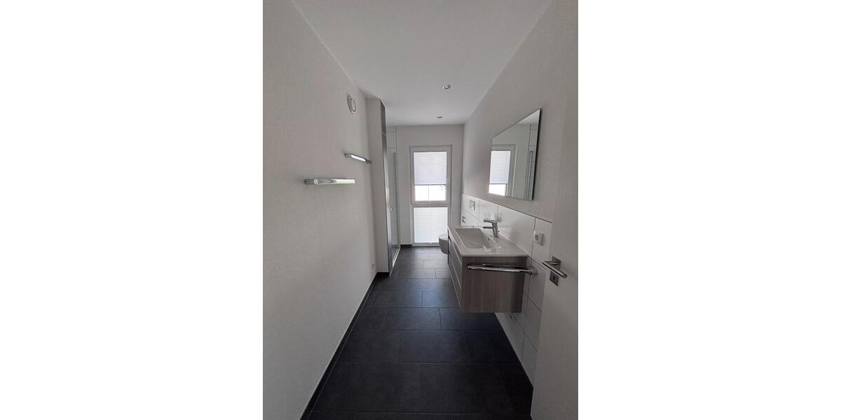 Einfamilienhaus Kürten - 2 Zimmer, 188 m&sup2;, 1.000.000&euro; | Angebot:27436318