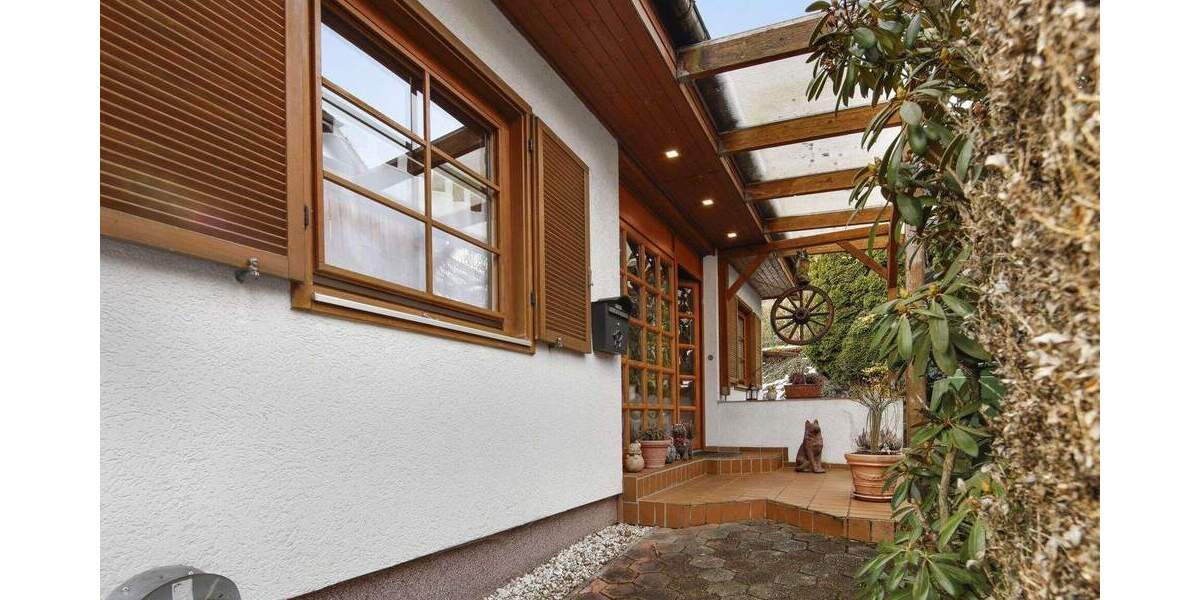 Einfamilienhaus Gummersbach Bredenbruch - 4 Zimmer, 150 m&sup2;, 440.000&euro; | Angebot:25694656