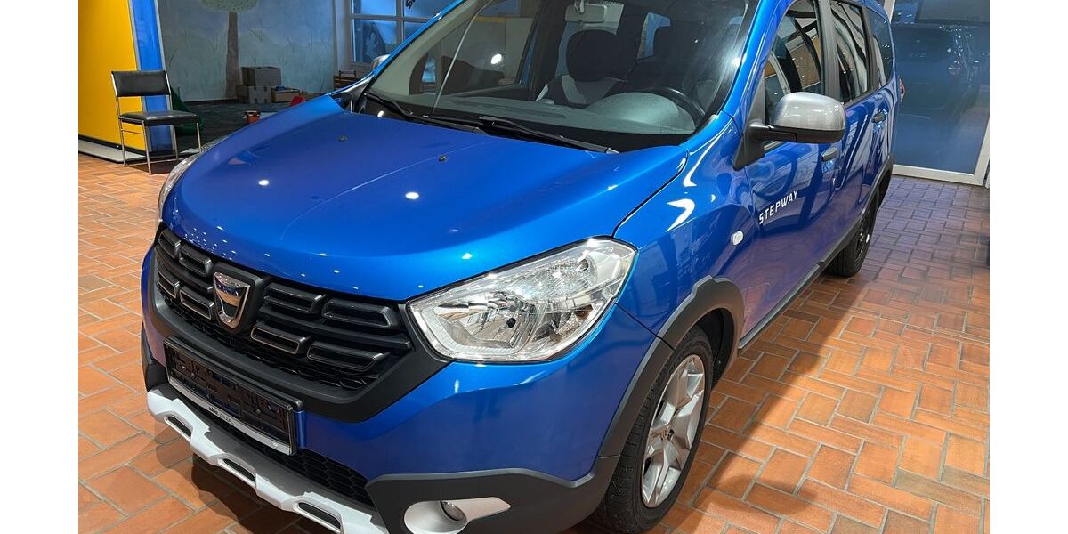 Dacia Lodgy 115.900 km 11.700 &euro; Halver 58553