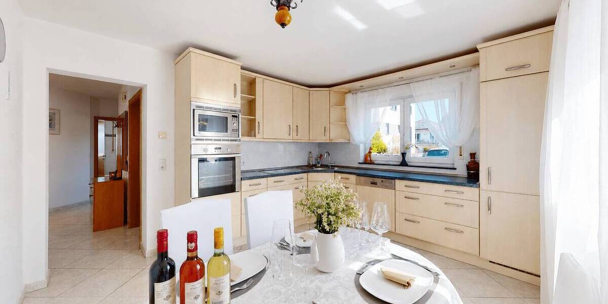 Mehrfamilienhaus, Wohnhaus Eitorf - 7 Zimmer, 270 m&sup2;, 549.000&euro; | Angebot:26874960