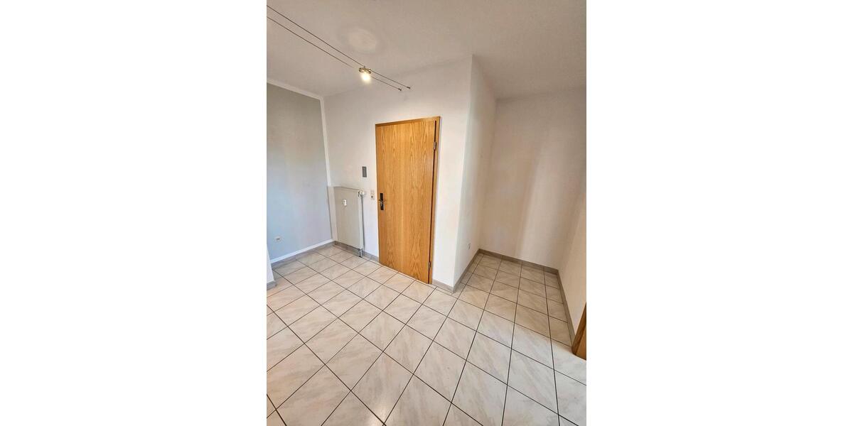 Erdgeschoßwohnung Attendorn - 3 Zimmer, 96 m&sup2;, 229.000&euro; | Angebot:25352158
