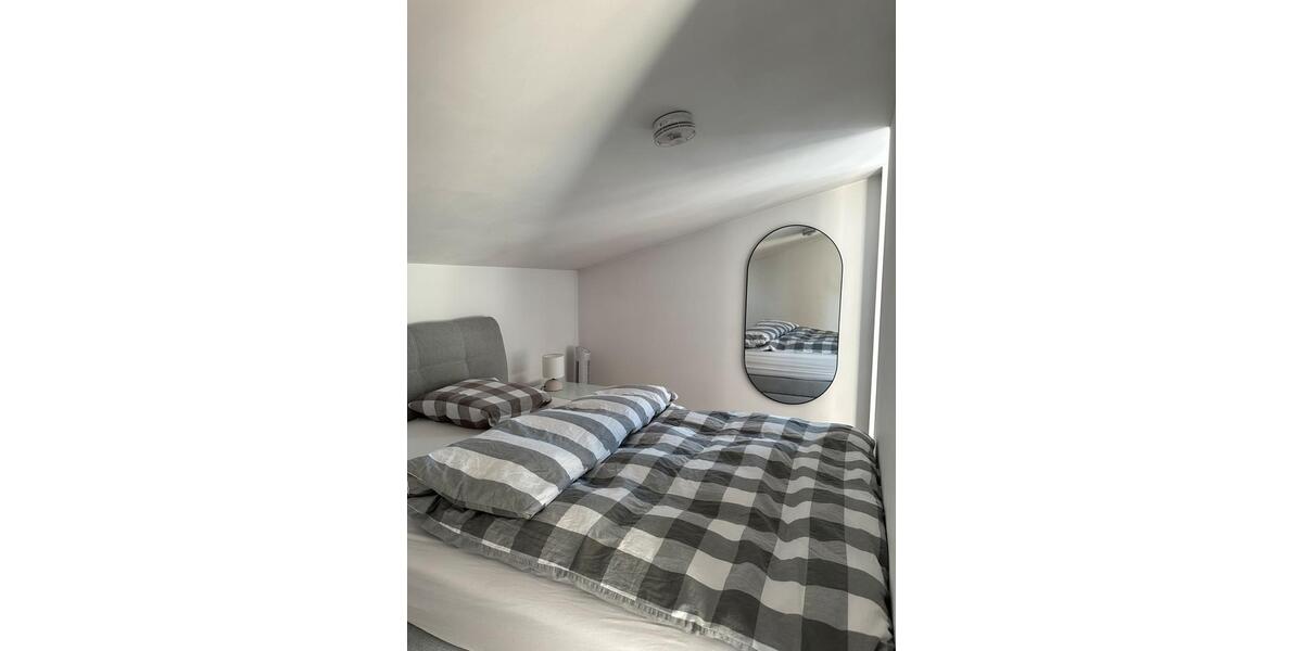 Dachgeschoßwohnung Lüdenscheid Staberg - 1.5 Zimmer, 45 m&sup2;, 472&euro; | Angebot:25962566