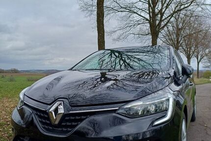 Renault Clio 82.500 km 12.200 &euro; Nümbrecht 51588