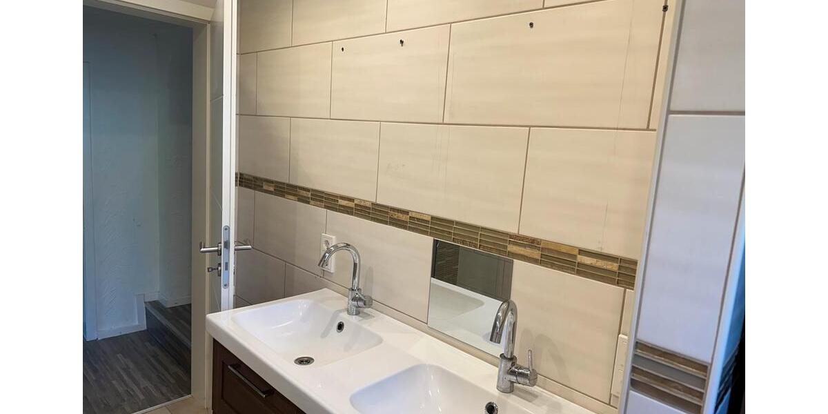 Mehrfamilienhaus, Wohnhaus Gummersbach Hepel - 8 Zimmer, 170 m&sup2;, 400.000&euro; | Angebot:27517794