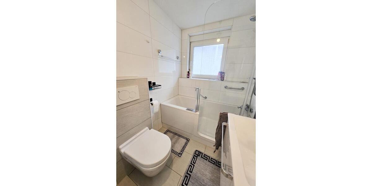 Etagenwohnung Gummersbach Berstig Süd - 3 Zimmer, 65 m&sup2;, 850&euro; | Angebot:25967646