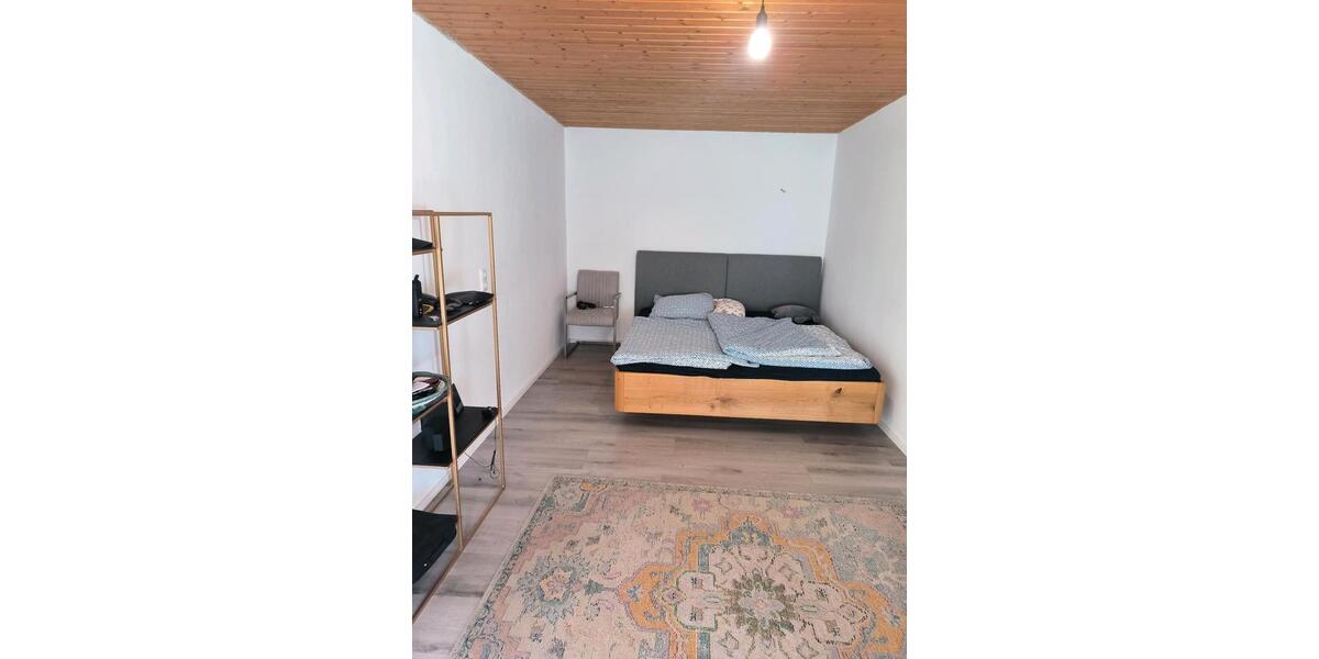 Einfamilienhaus Windeck - 15 Zimmer, 370 m&sup2;, 350.000&euro; | Angebot:26007677