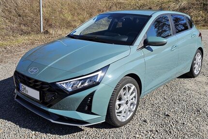 Hyundai i20 15.400 km 19.890 &euro; Engelskirchen 51766
